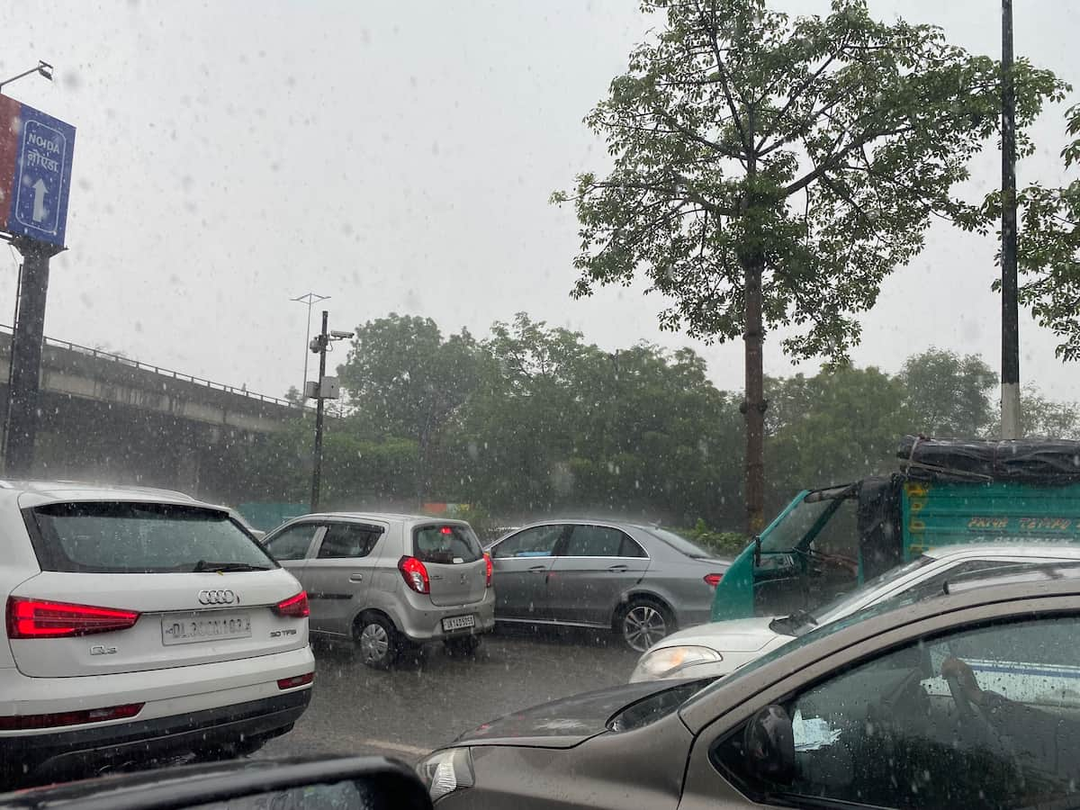 Weather Update: IMD issues orange alert for Mumbai; heavy rains cause waterlogging and traffic snarls