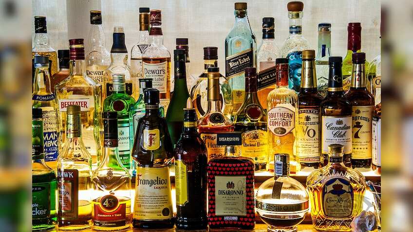 Metro train commuters need to be wary of excise rules if carrying liquor bottles: DMRC
