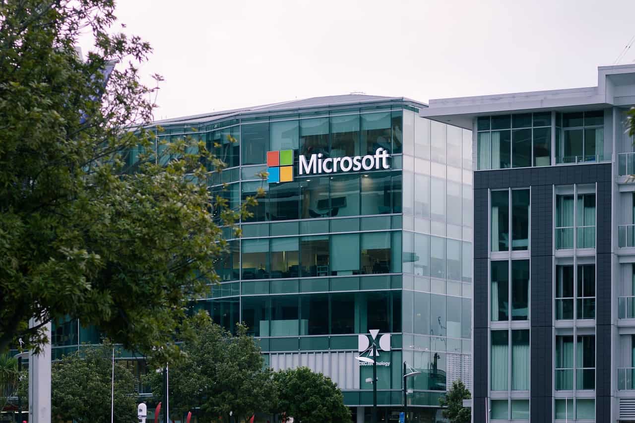 US issues warning on Microsoft outage, Nadella says working to bring systems back online