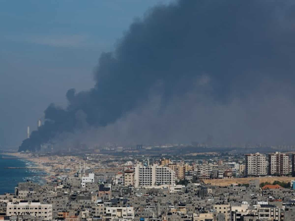 Israeli air raids in Gaza claim lives of 14 Palestinians: Sources