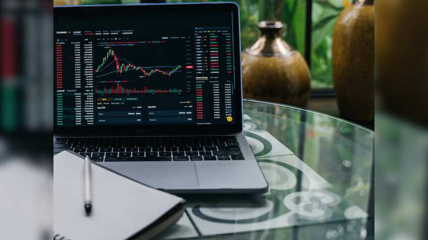 ITC hits new record high-gains 9% in 2 sessions; can investors play the consumption story now?