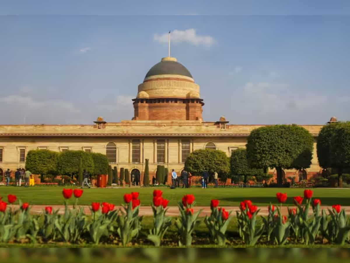 Rashtrapati Bhavan's Durbar Hall and Ashok Hall renamed as Gantantra Mandap and Ashok Mandap