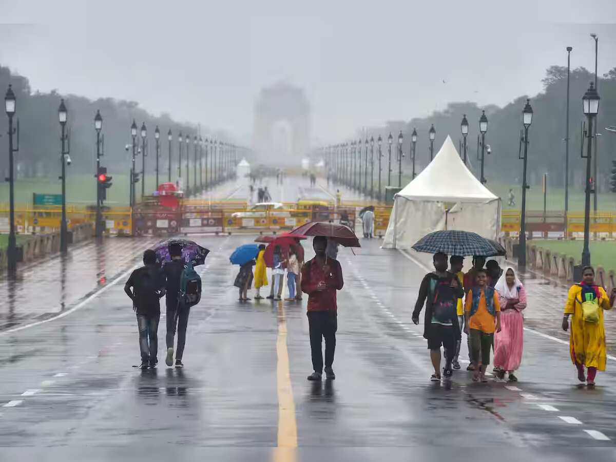 Rains lash parts of Delhi, max temp recorded at 36.3 Degree Celsius