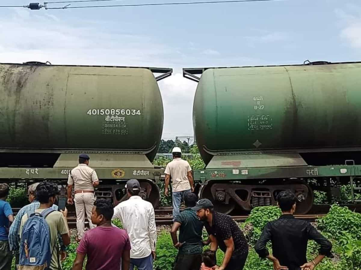 Goods train wagon derails in Bengal's New Jalpaiguri