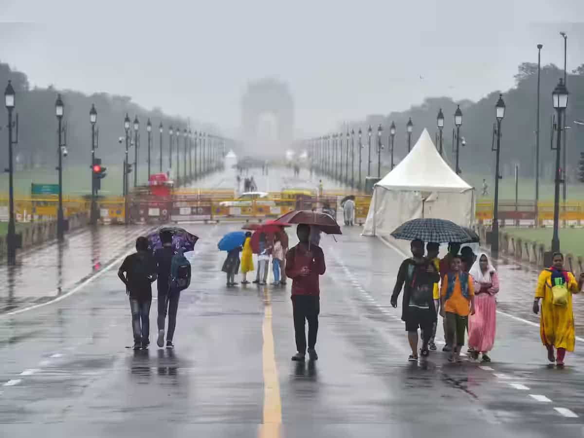 Delhi records minimum temperature at 26.5 degree Celsius