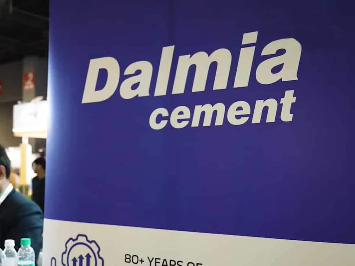 Largecap stocks to buy for short term: Dalmia Bharat shares