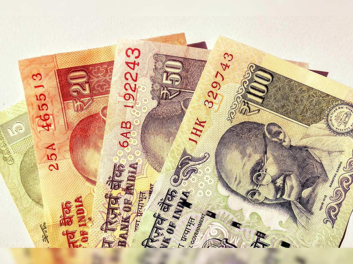 Currency Market Update: Rupee moves in tight range vs US dollar