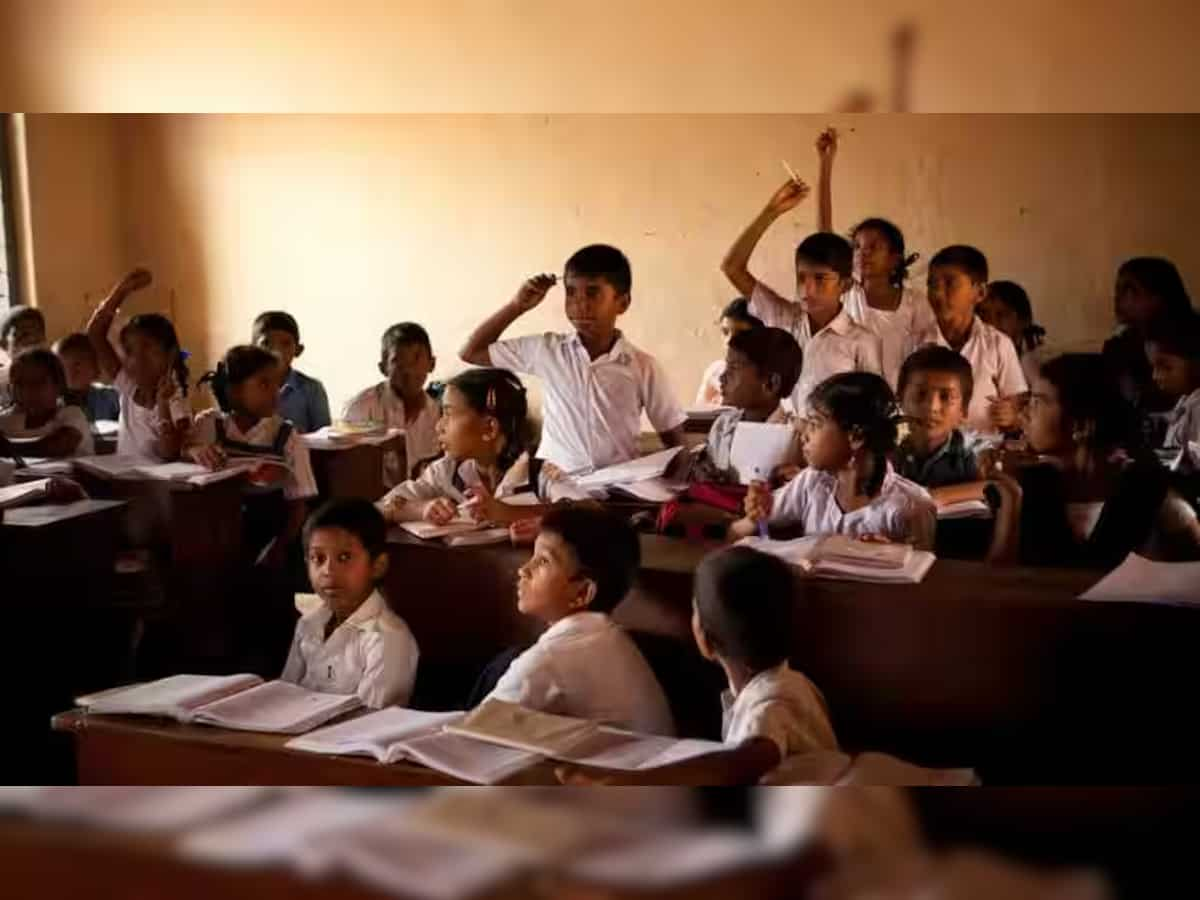 Food poisoning: 150 students of Palghar ashram schools still under observation