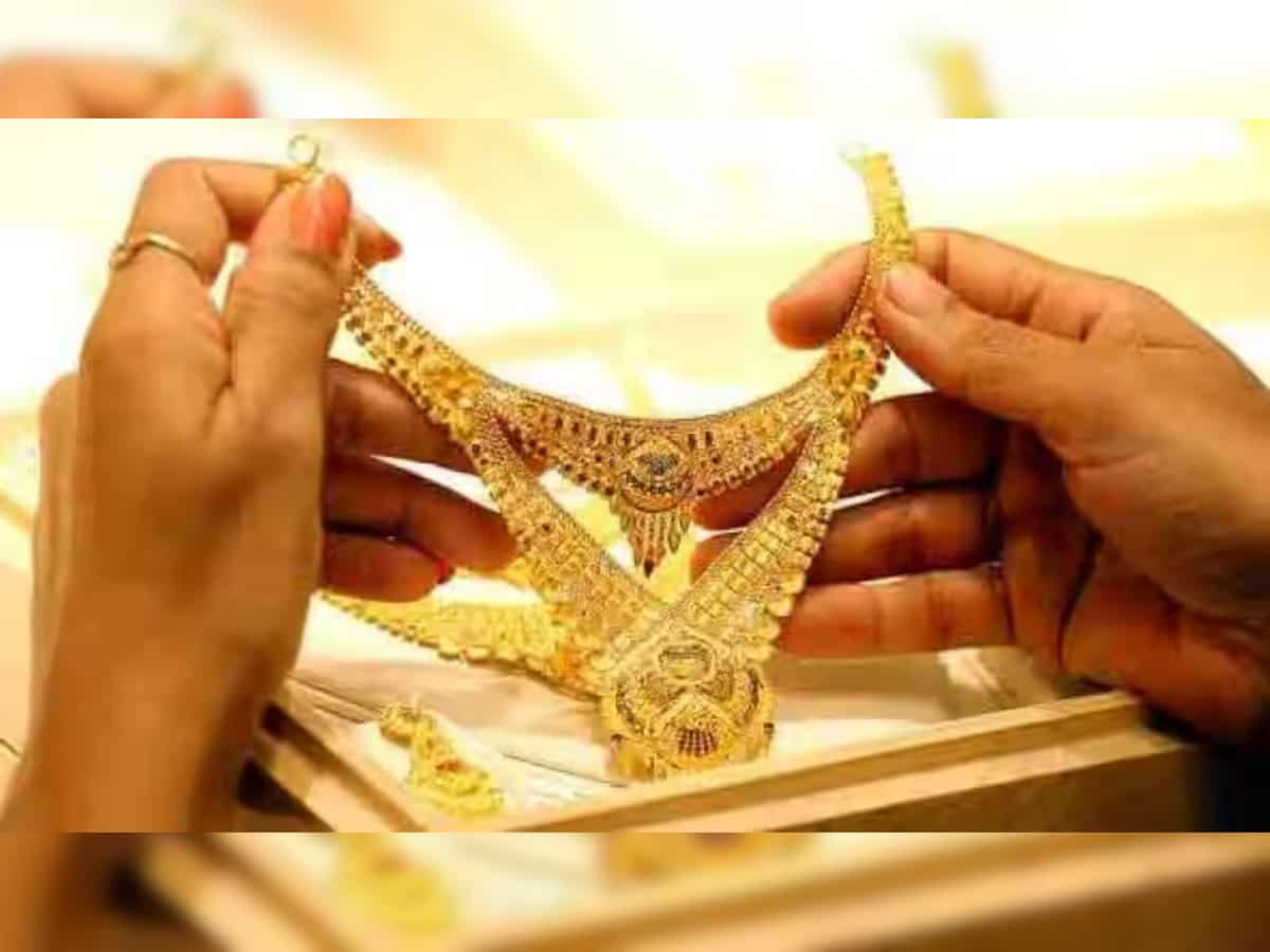 Gold imports down 4% in April-July as jewellers await onset of festive season 