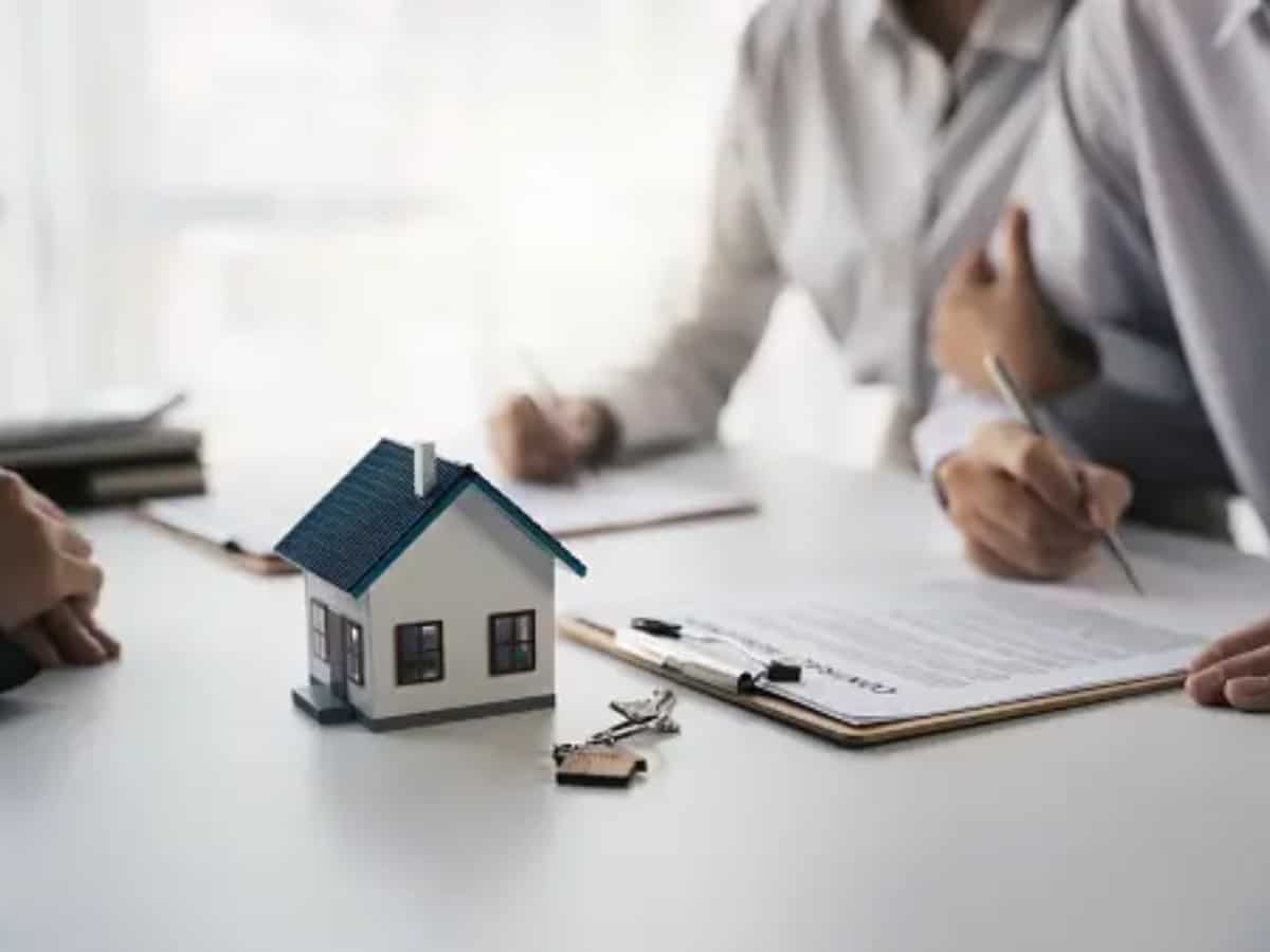 How joint home loan with your wife can help you save lakhs on repayment