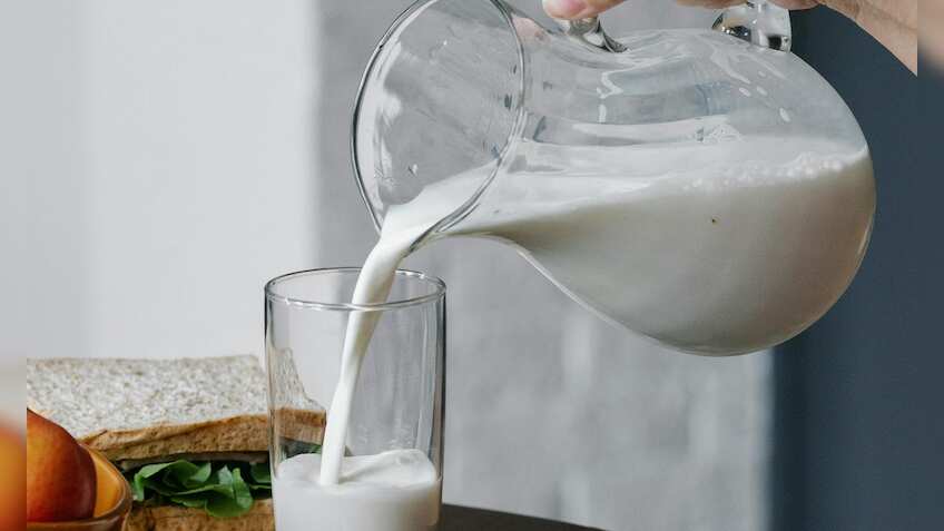Are you buying A2 milk online? A2 milk product labelling misleading, must be removed immediately, food regulator FSSAI tells businesses 
