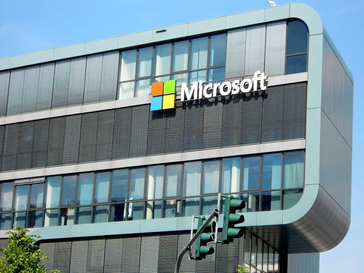 ReNew, Microsoft sign 437.6-MW clean power sale agreement