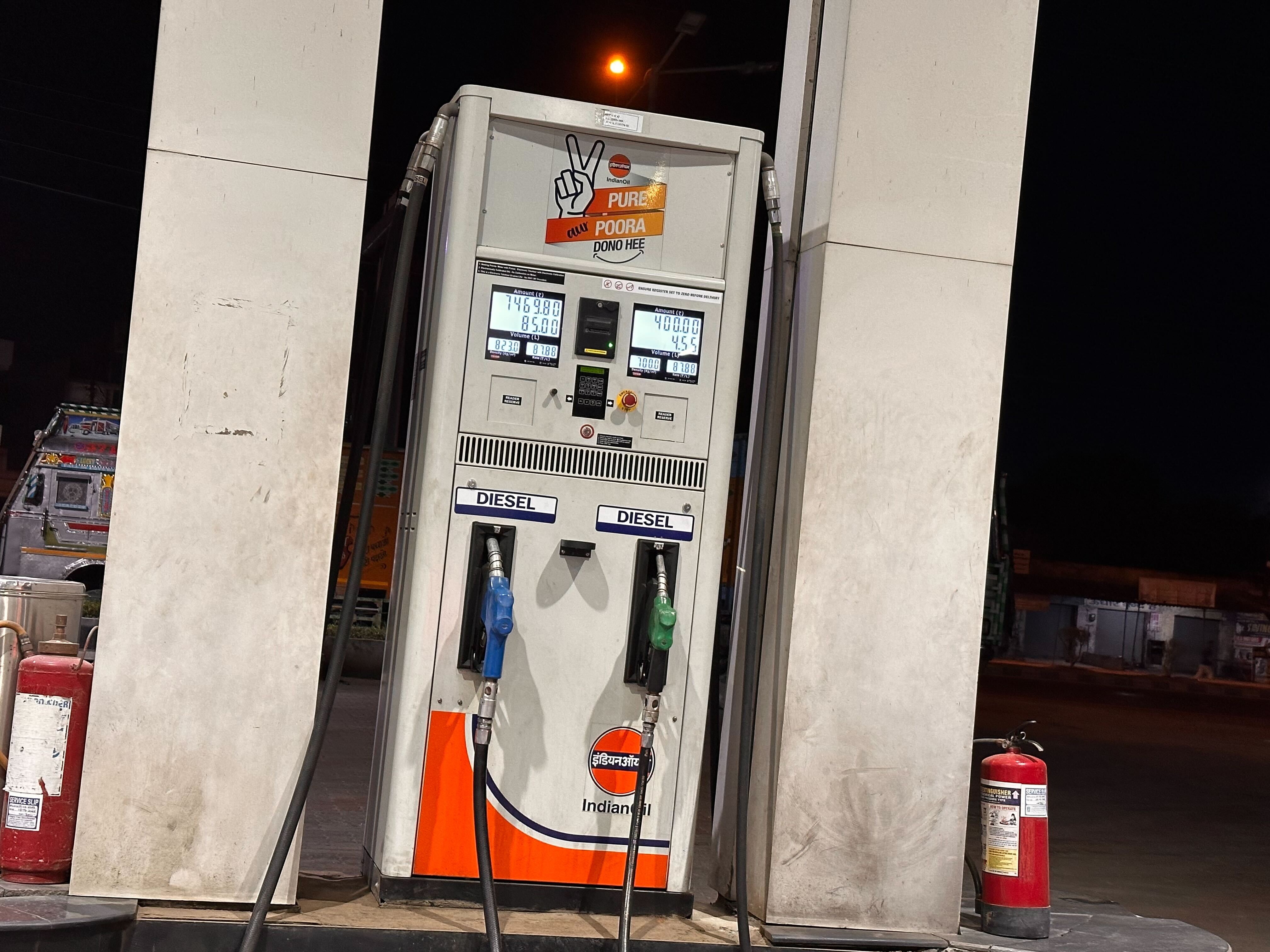 V Satish Kumar takes over as Indian Oil chairman
