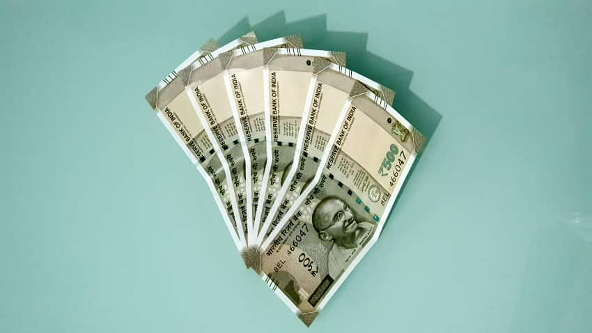 Minimum starting basic salary to generate Rs 2 crore retirement corpus