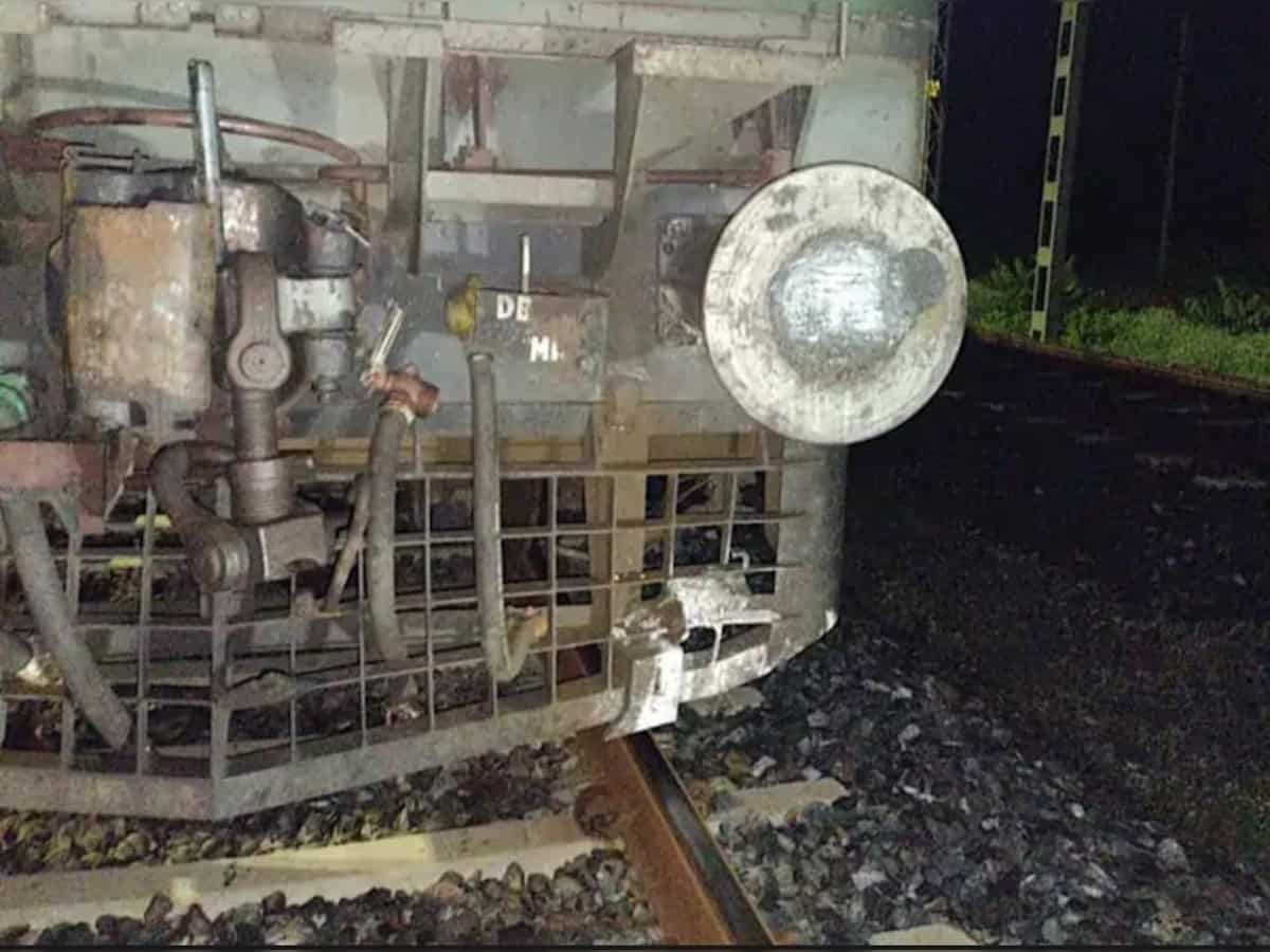 Rajasthan Train Accident: Derailment attempt averted in Ajmer, massive cement block hits engine