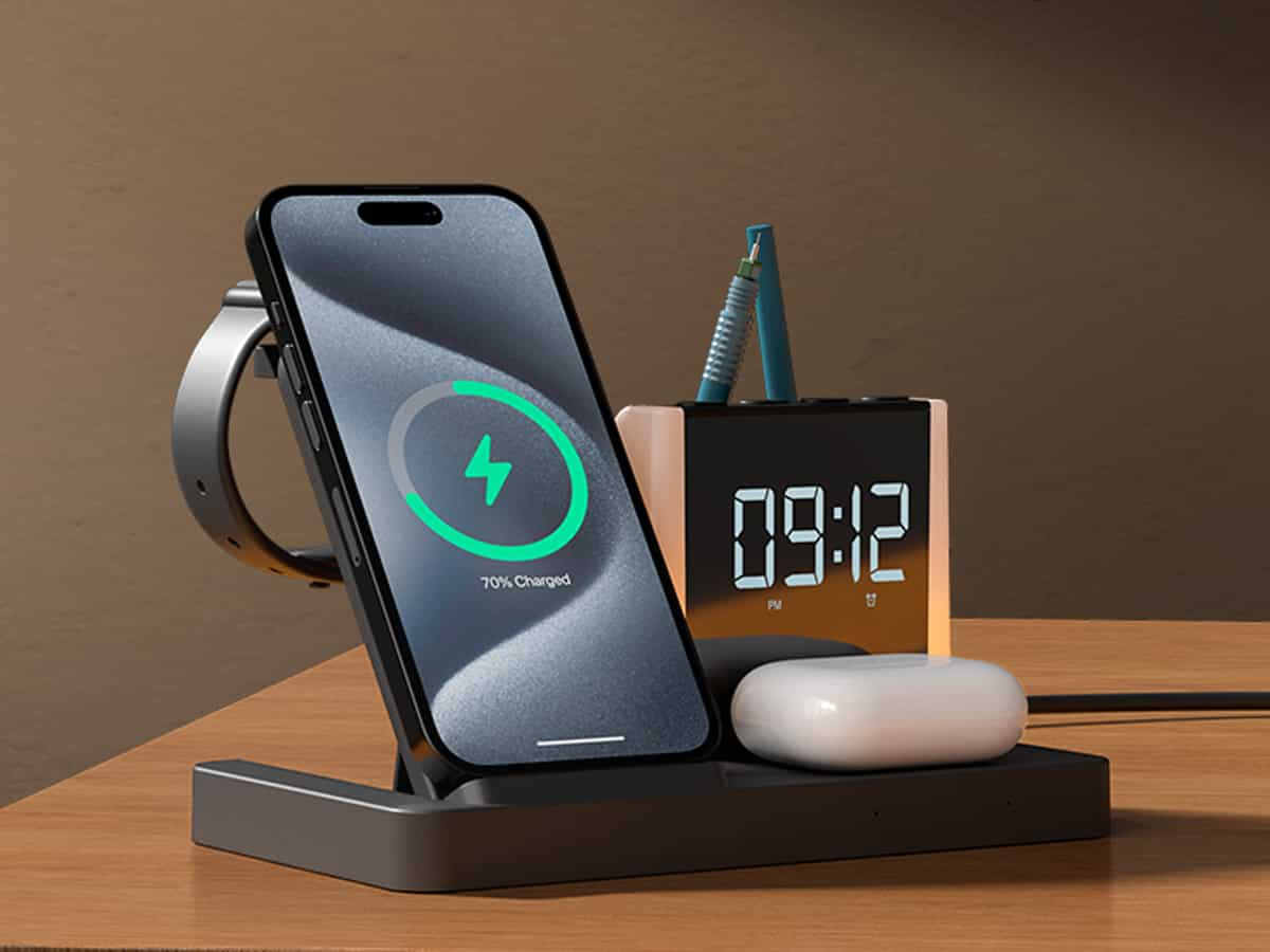 6-in-1 wireless charging station at Rs 2,249 - Check details