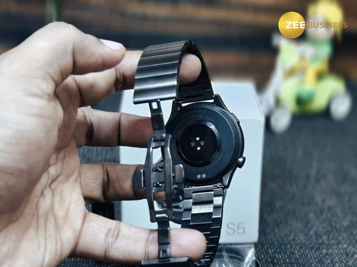 Tozo S5 Smartwatch Review: Battery