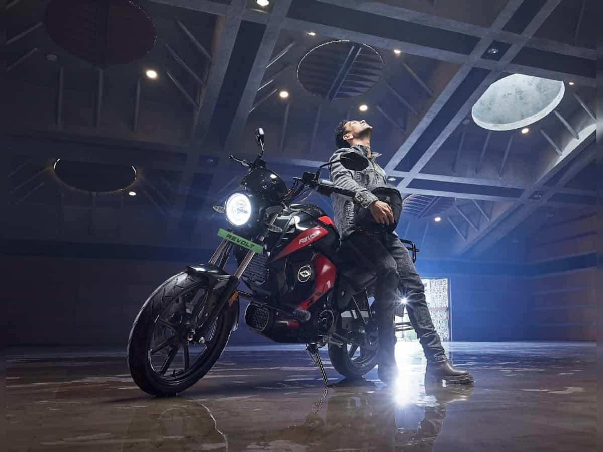 RV1 Launched in India: Revolt Motors launches country’s first electric motorcycle in commuter segment; here's what you need to know 