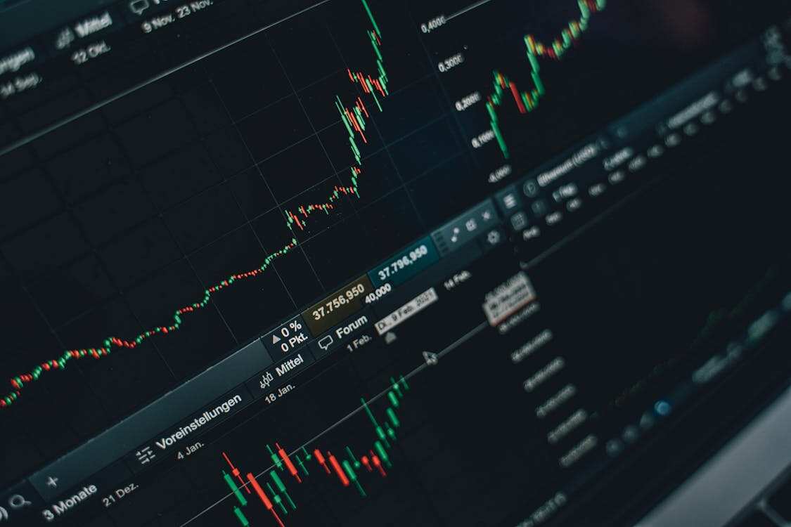 Axis Direct suggests buying Sansera Engineering, Aavas Financiers and PB Fintech shares for 15 days for up to 12% gains; details inside