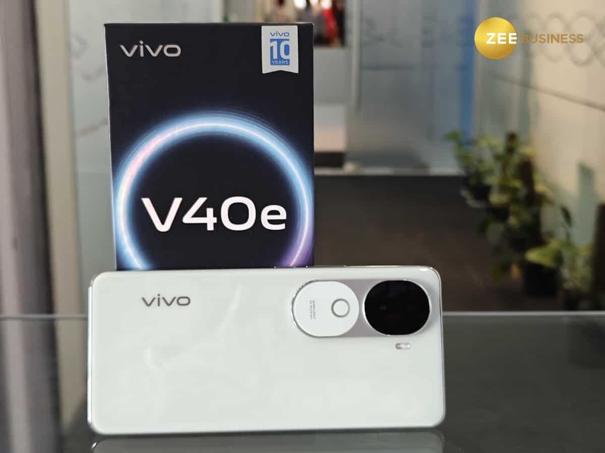 Vivo V40e Review: Design