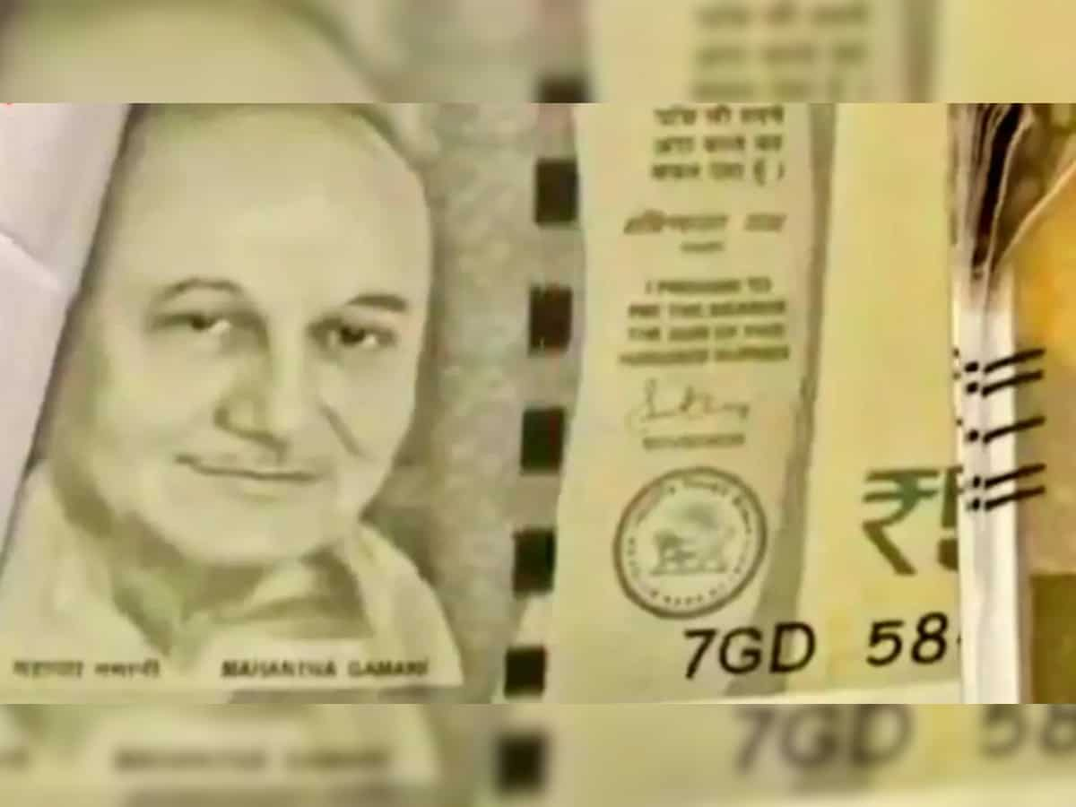 Currency notes with Anupam Kher picture used to con bullion trader of 2.1 kg gold 