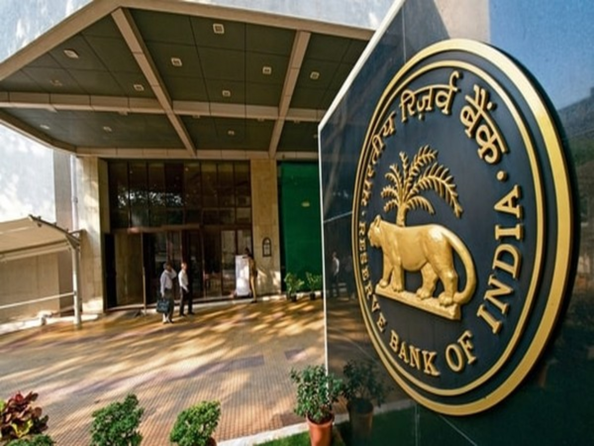 RBI flags irregularities in gold loan practices, urges
