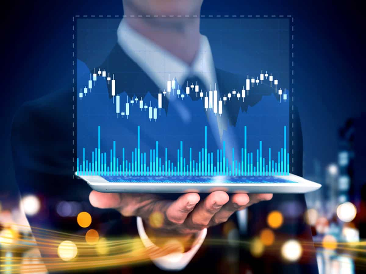 Infra Stocks to Buy: Up to 40% return