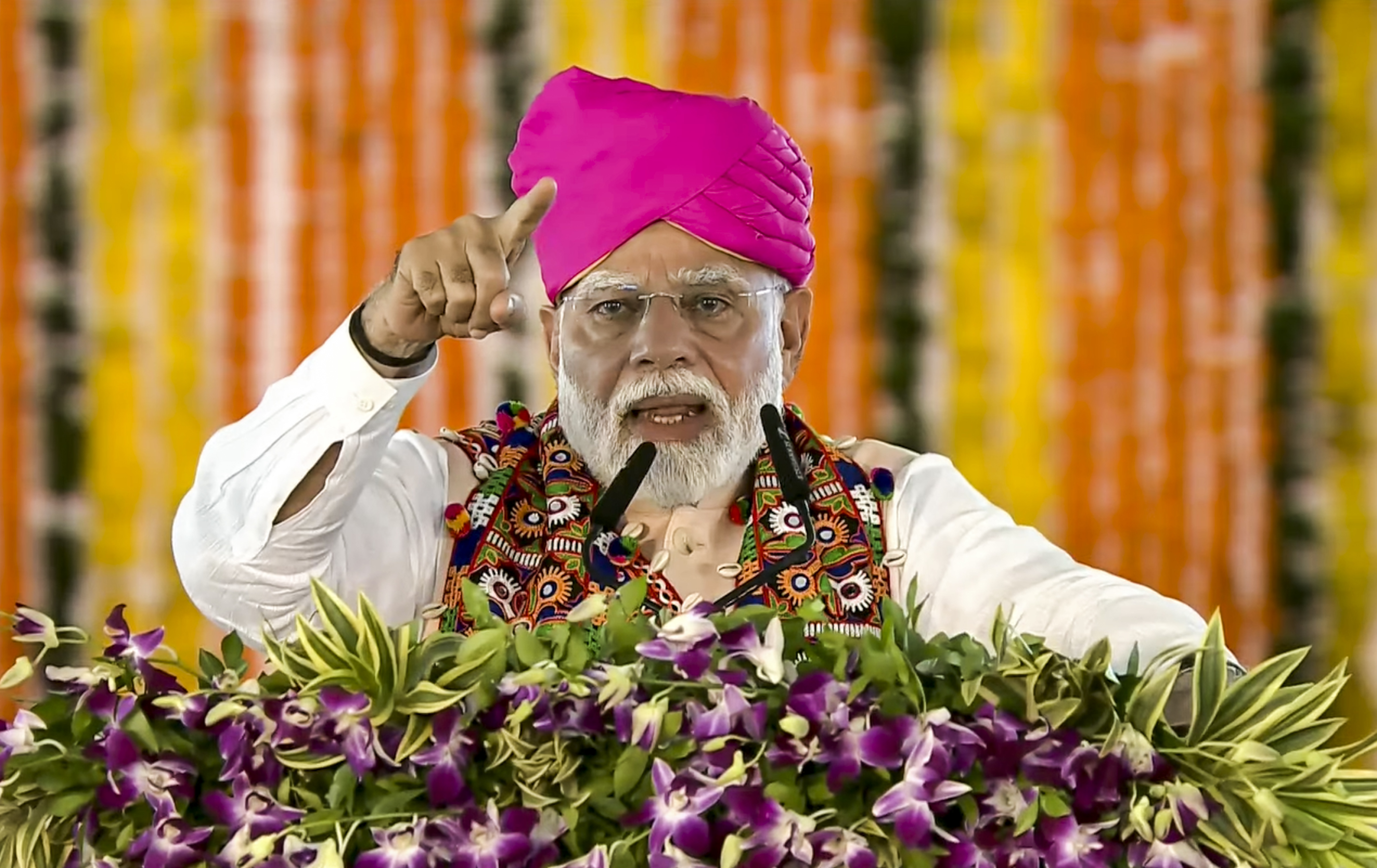 PM Narendra Modi launches projects of Rs 23,300 crore related to agri, animal husbandry sectors in Maharashtra