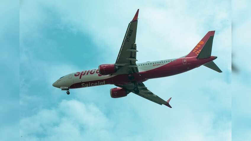 SpiceJet to expand fleet by adding 10 aircraft