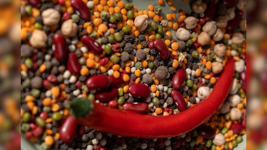 Cenetre launches sale of Bharat brand pulses, directs retailers to ensure sufficient stocks