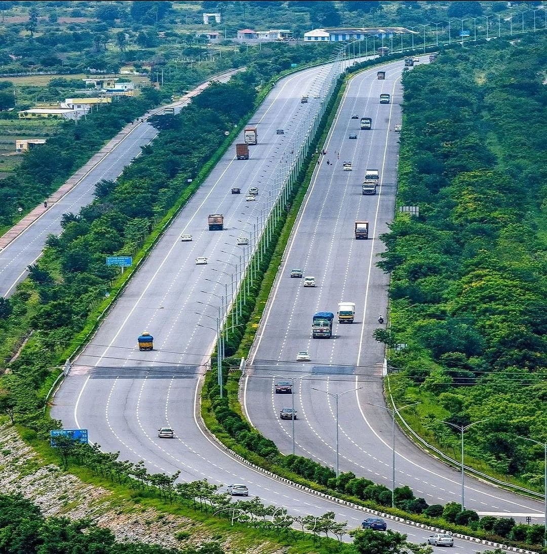 IRB Infra Toll Revenue Collection Grows 19% To Rs 502 Crore | Zee Business