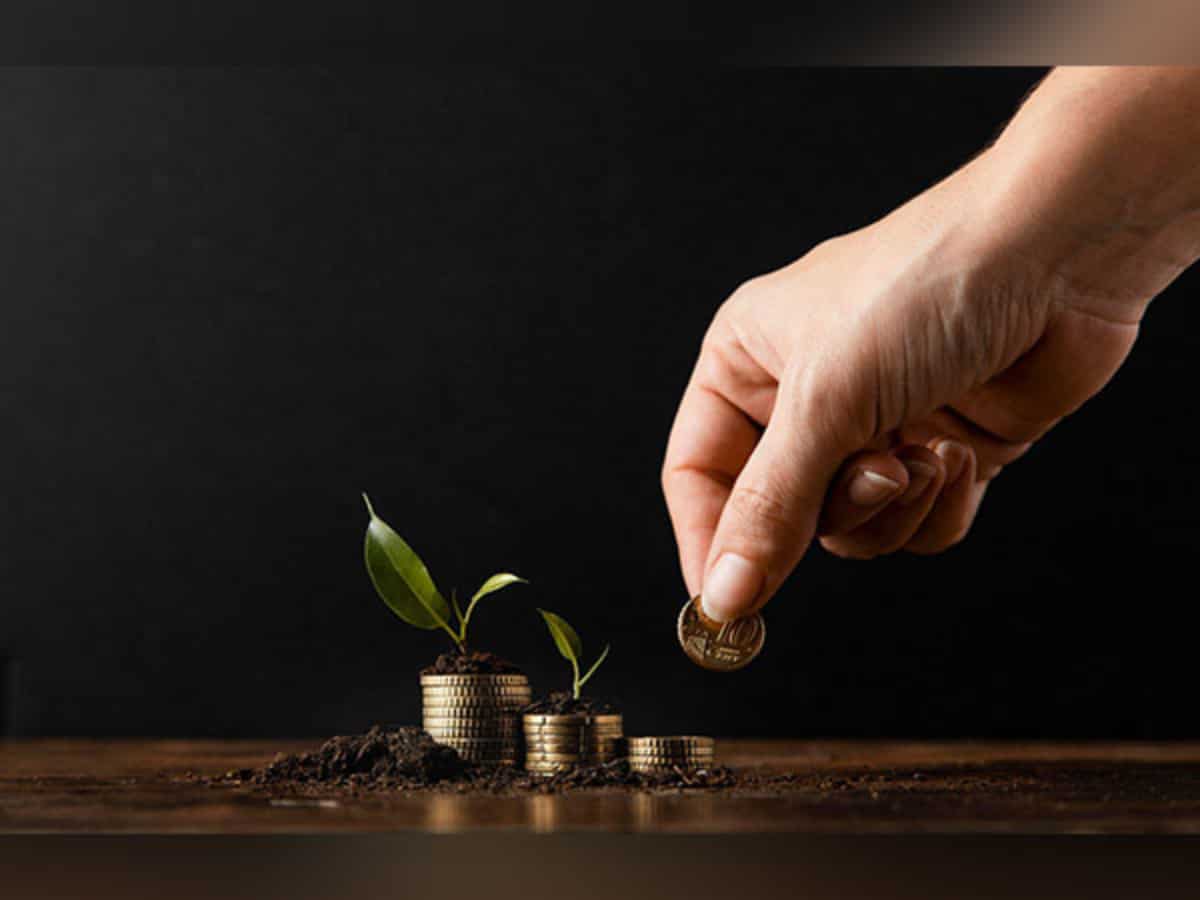 HDFC Bank vs ICICI Bank vs Axis Bank FD Rates: Which will offer highest returns on a Rs 1,00,000 investment after 1 year