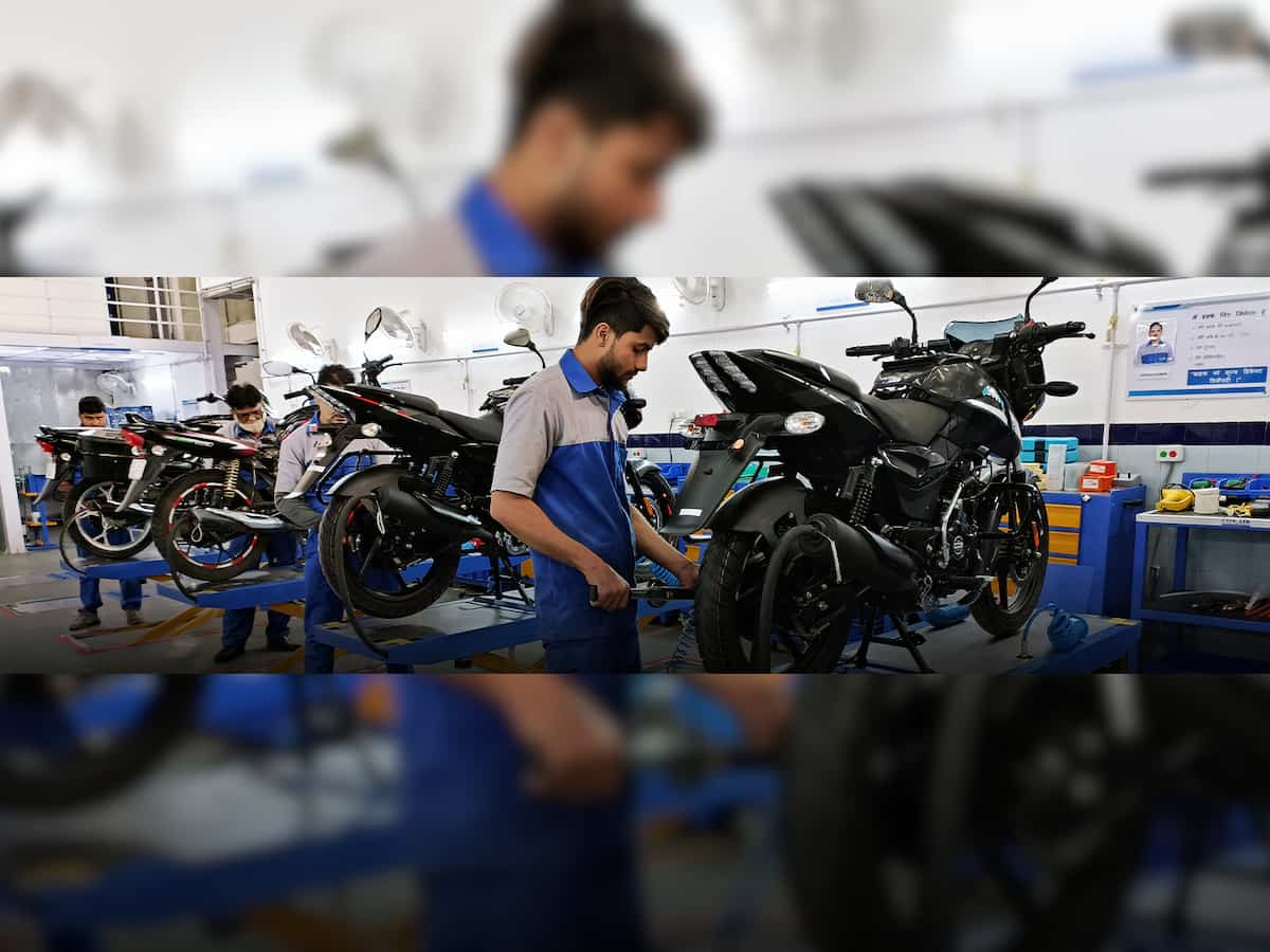 Bajaj Auto Q2 FY25 Results Preview: Net profit likely to grow by one-fourth; margin may expand by 40 bps