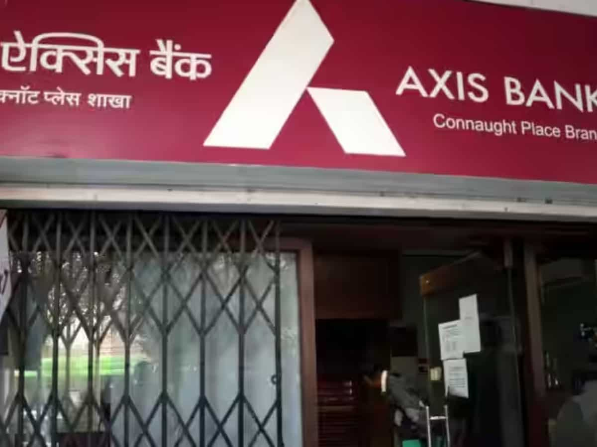 Axis Bank Q2 preview:  PAT likely to increase 8.5% YoY; asset quality may be affected marginally