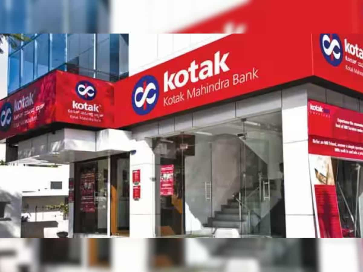 Markets give up initial gains dragged by sharp fall in Kotak Bank, unabated foreign fund outflows