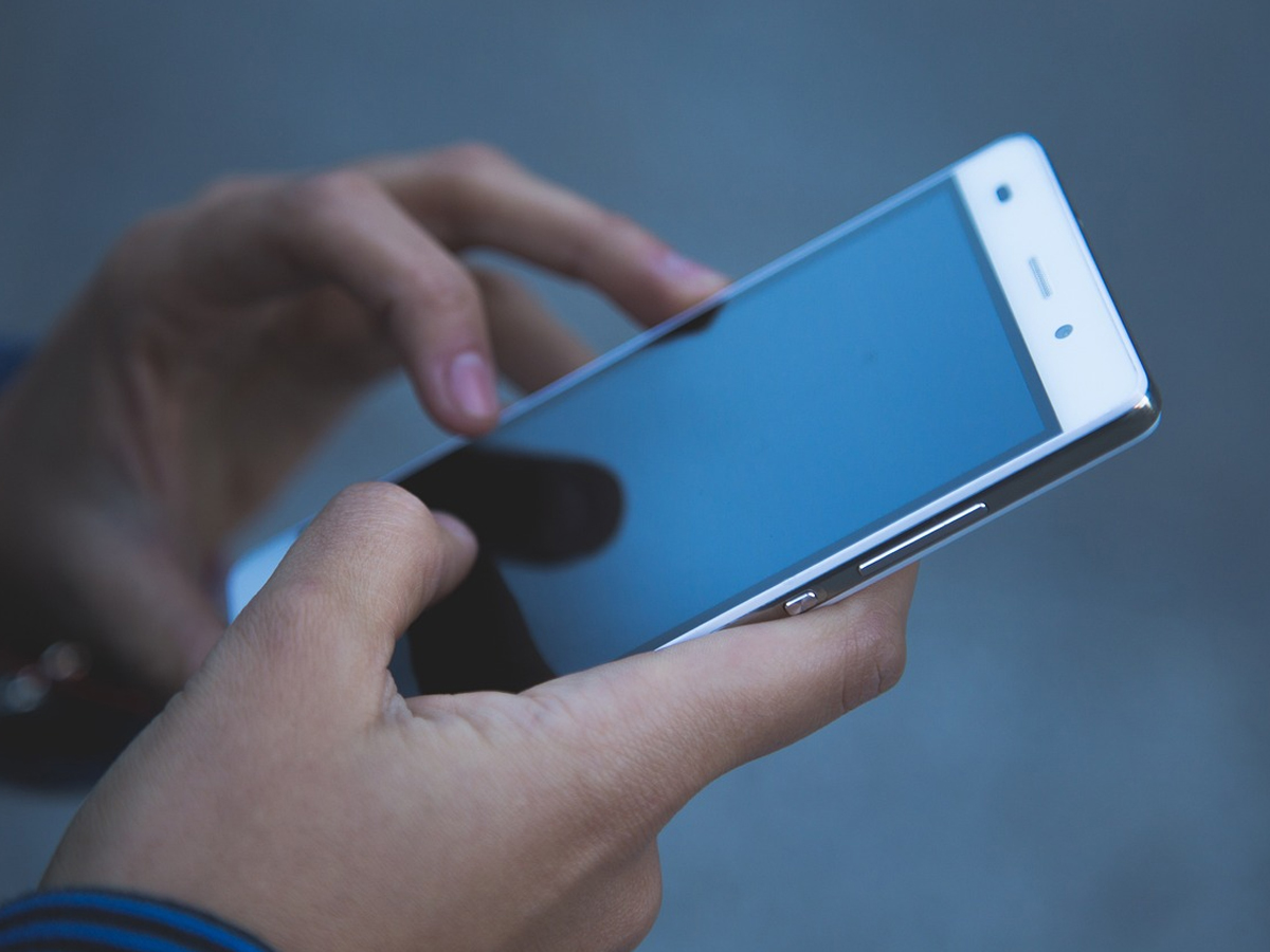 How to fix slow, hanging phones? Try out these easy steps - Check Details