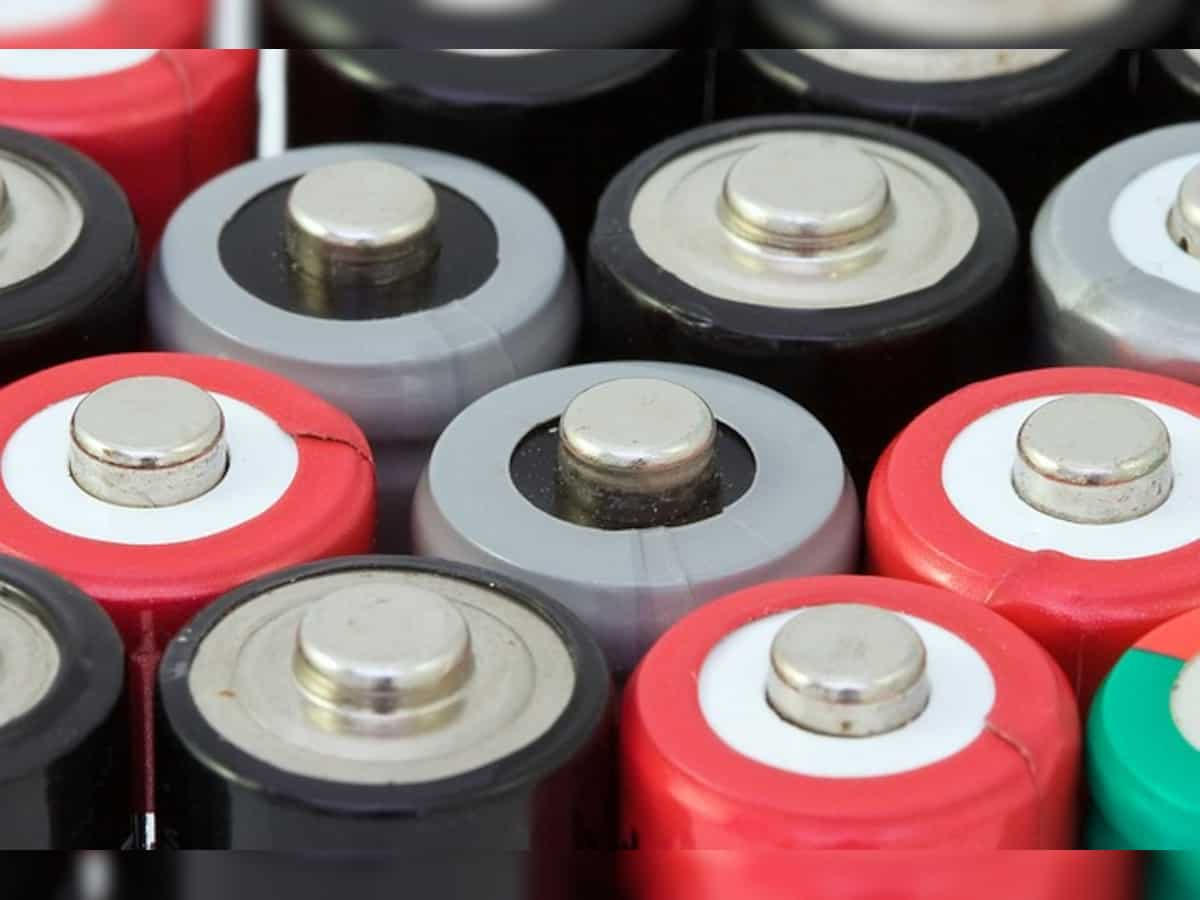 Battery recycling industry faces risks due to underpriced recycling system: Experts 