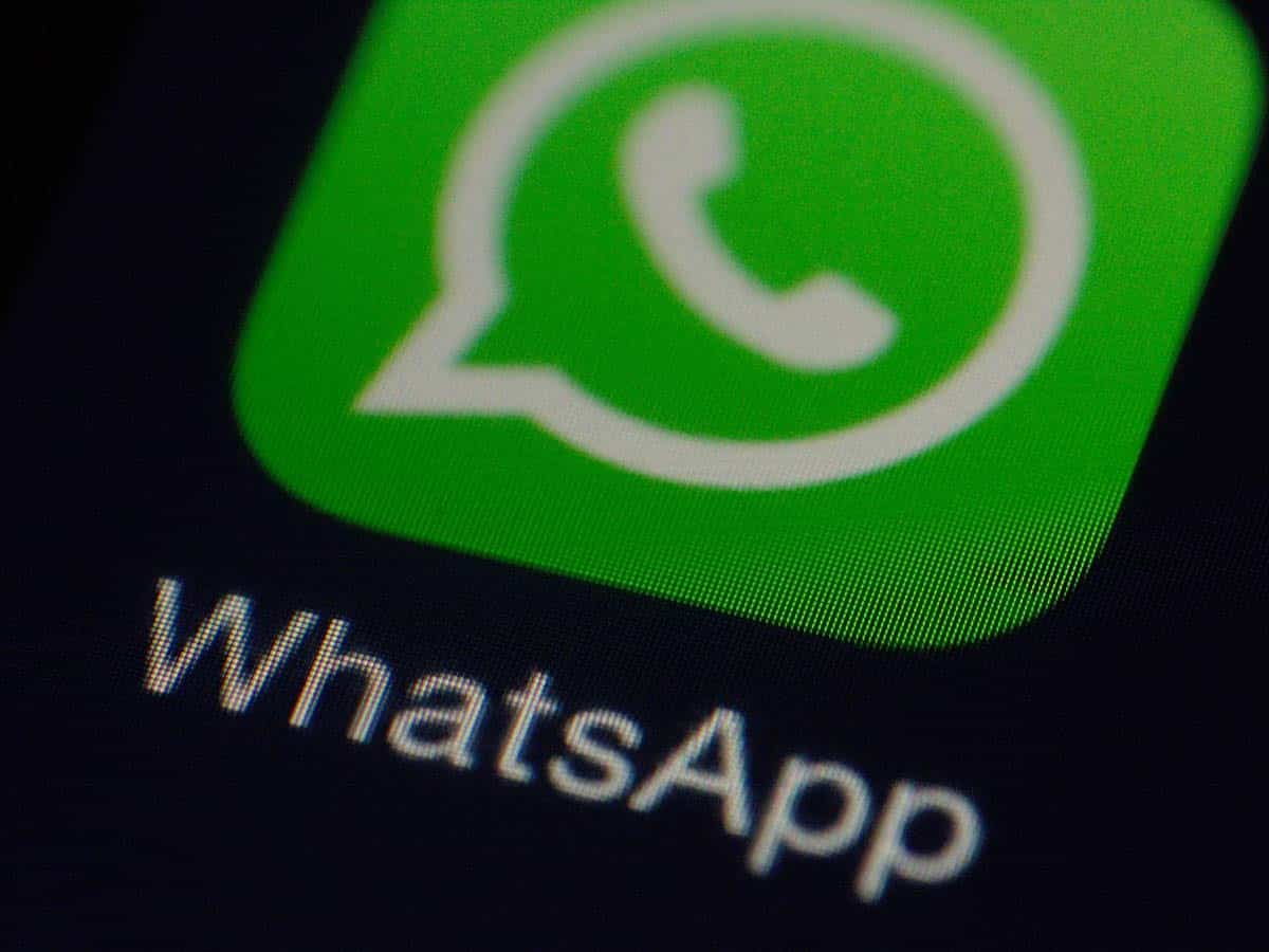 WhatsApp Custom Lists: Add chats to the new list