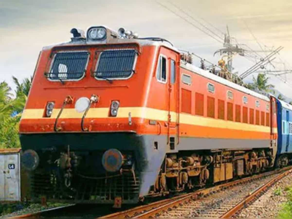 Gateway Distriparks launches double stack rail services at Faridabad hub