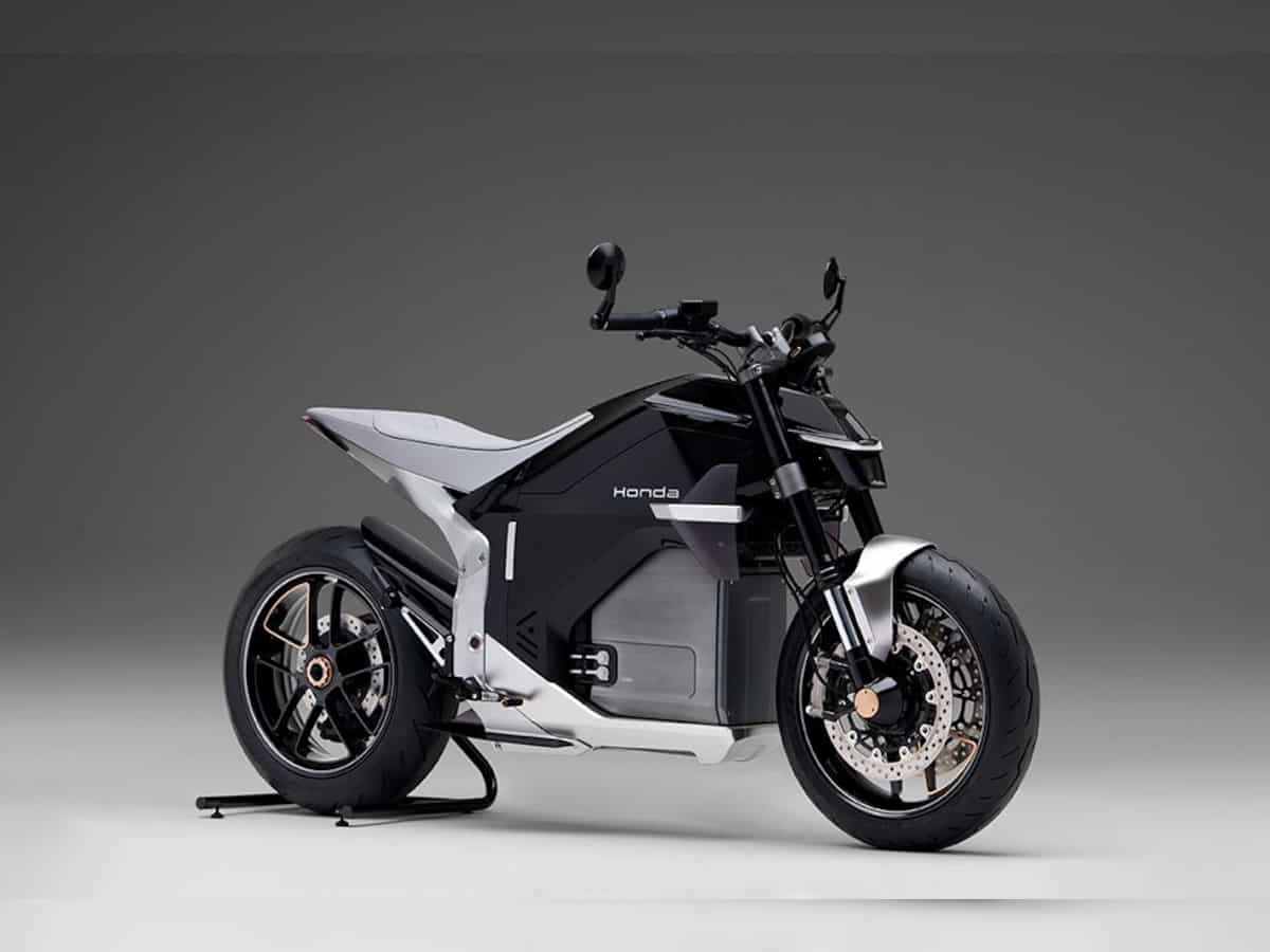 Honda unveils electric motorcycle concept models at EICMA 2024: EV Fun Concept and EV Urban Concept