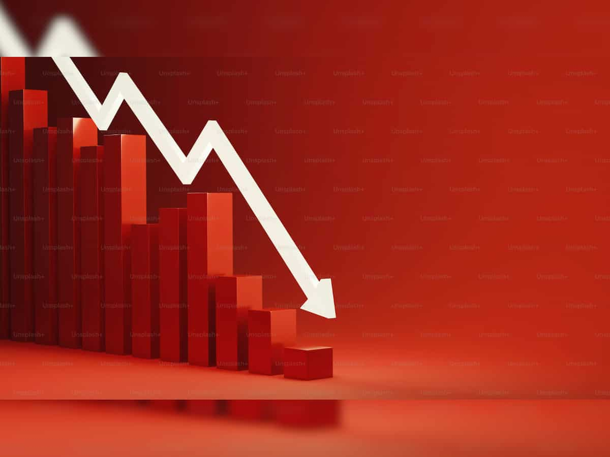 Final Trade: Sensex down 900 points; Nifty slips below 24,200 as Fed rate, FII outflows weigh