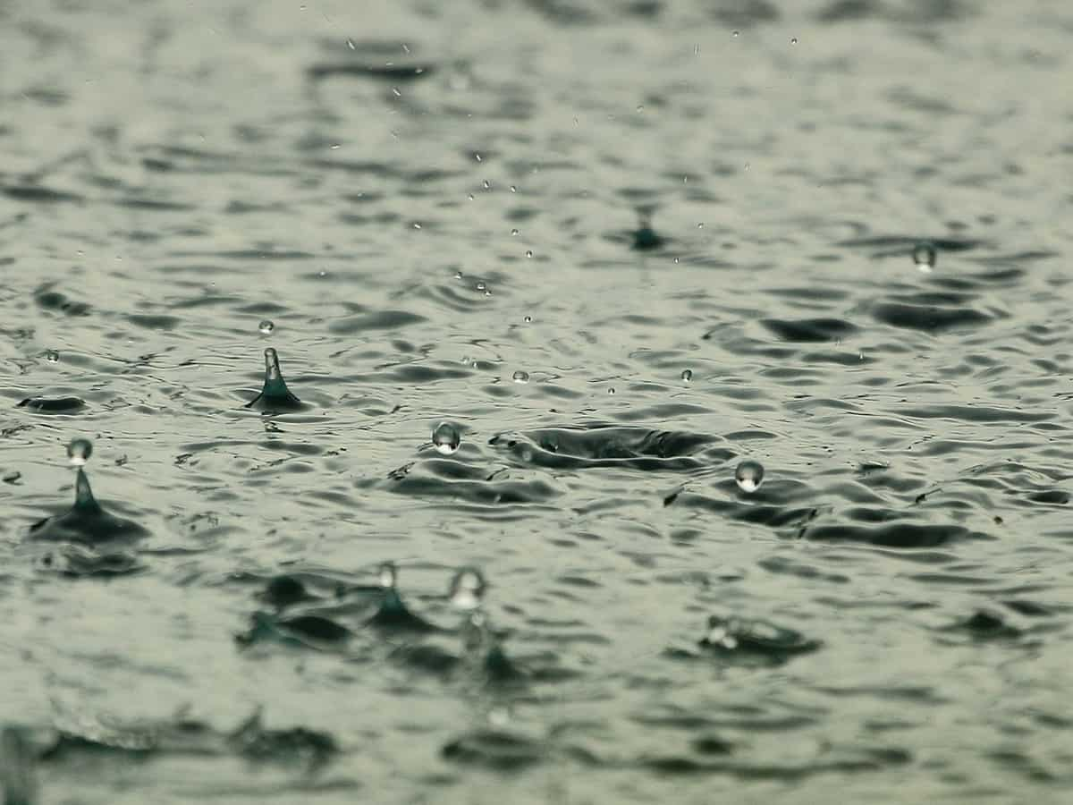 IMD sounds orange alert in three districts as heavy rains lash southern Kerala 