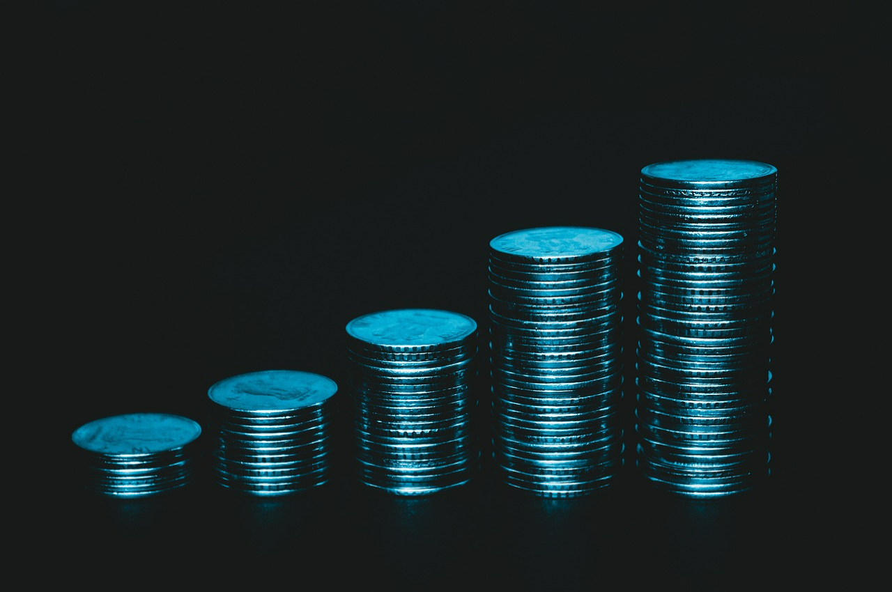 Latest SBI Senior Citizen FD Rates: What investors can get on Rs 6 lakh, Rs 12 lakh, and Rs 18 lakh investments in Amrit Vrishti, 1-, 3-, and 5-year FDs