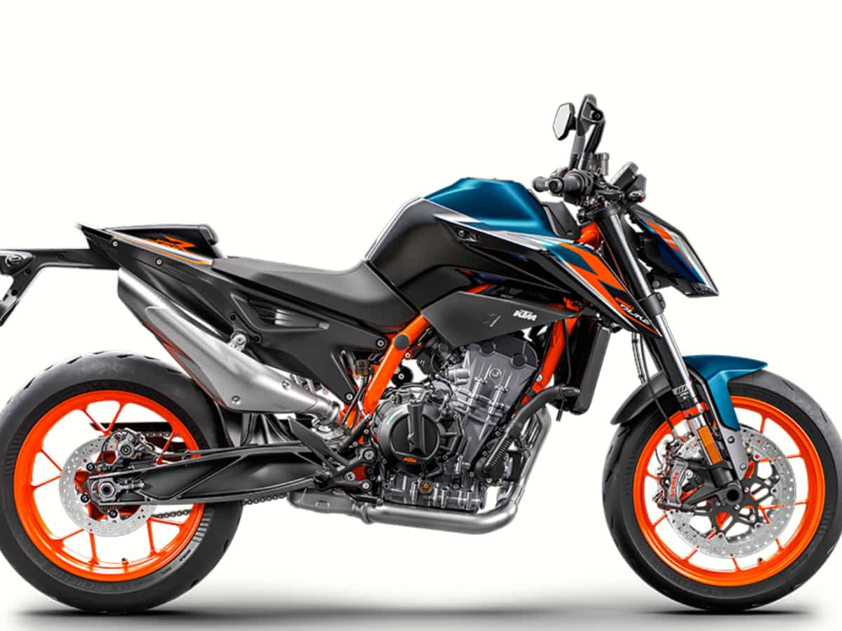 KTM launches 890 Duke R in India at Rs 14.50 lakh