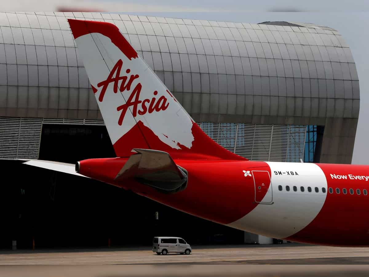 AirAsia to operate flight service from Port Blair to Kuala Lumpur from  Saturday Port | Zee Business