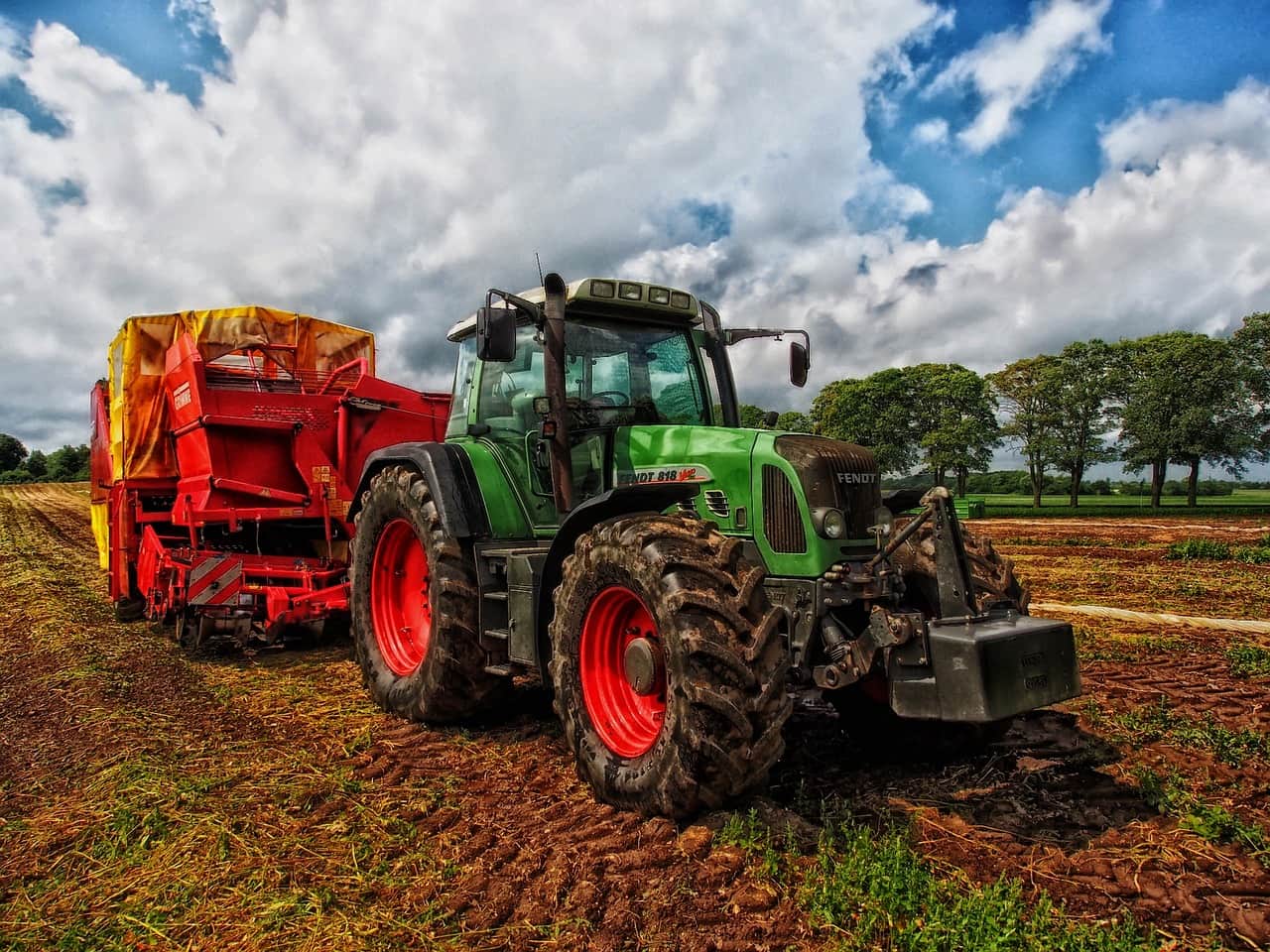 Expect tractor industry festive season sales to grow 8-10% this year: Escorts Kubota CFO