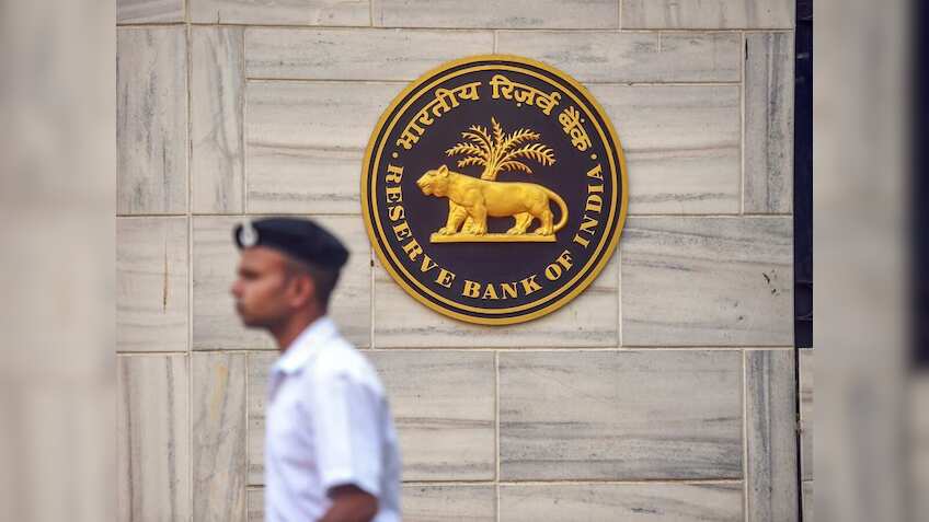 Term deposits outpace CASA growth in September: RBI data 