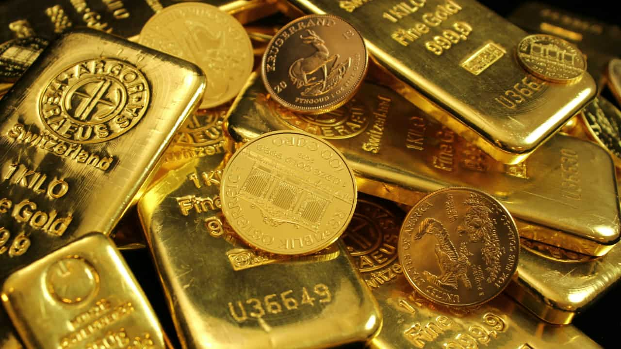 Gold futures show slight recovery in Asian trade