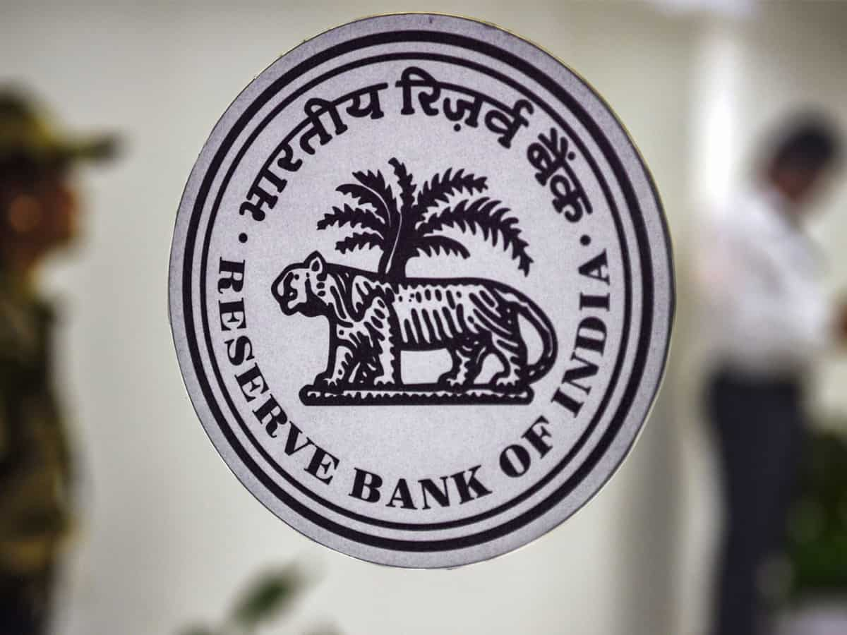 How economists view RBI's CRR cut, status quo on rates & stance