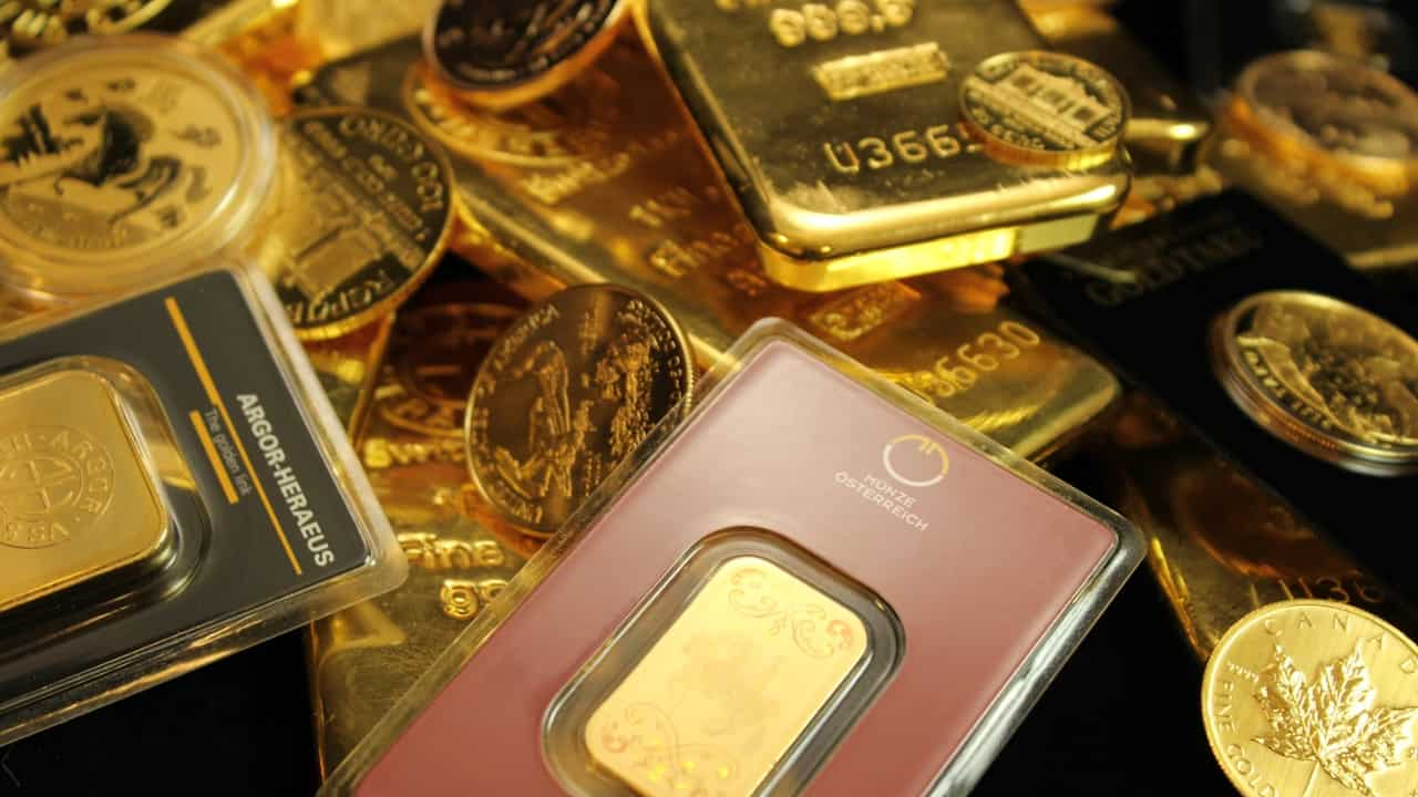 China resumes gold purchases, boosts sentiment